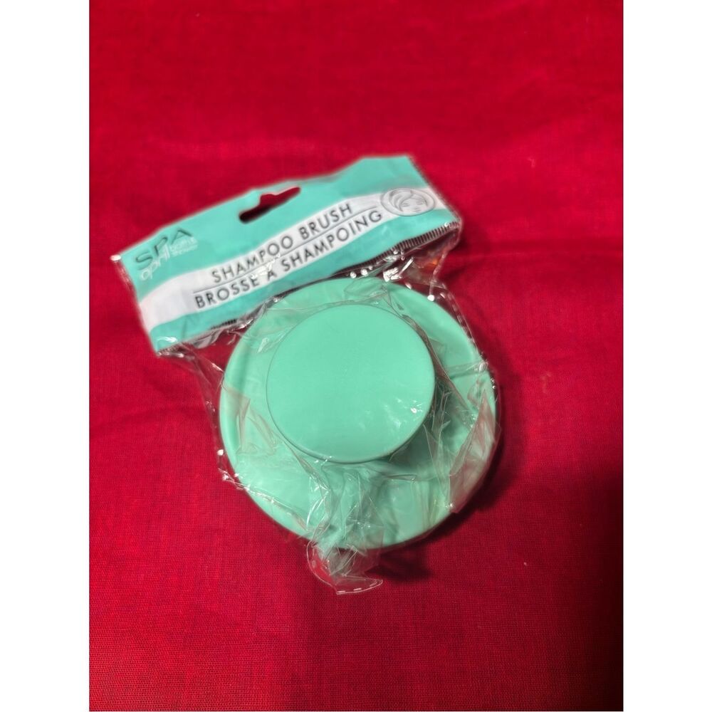 New Shampoo Brush - Gentle Scalp Exfoliation Color May Vary